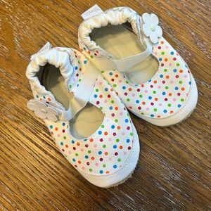 Sho Shoos soft bottom baby shoes. 12-18 months